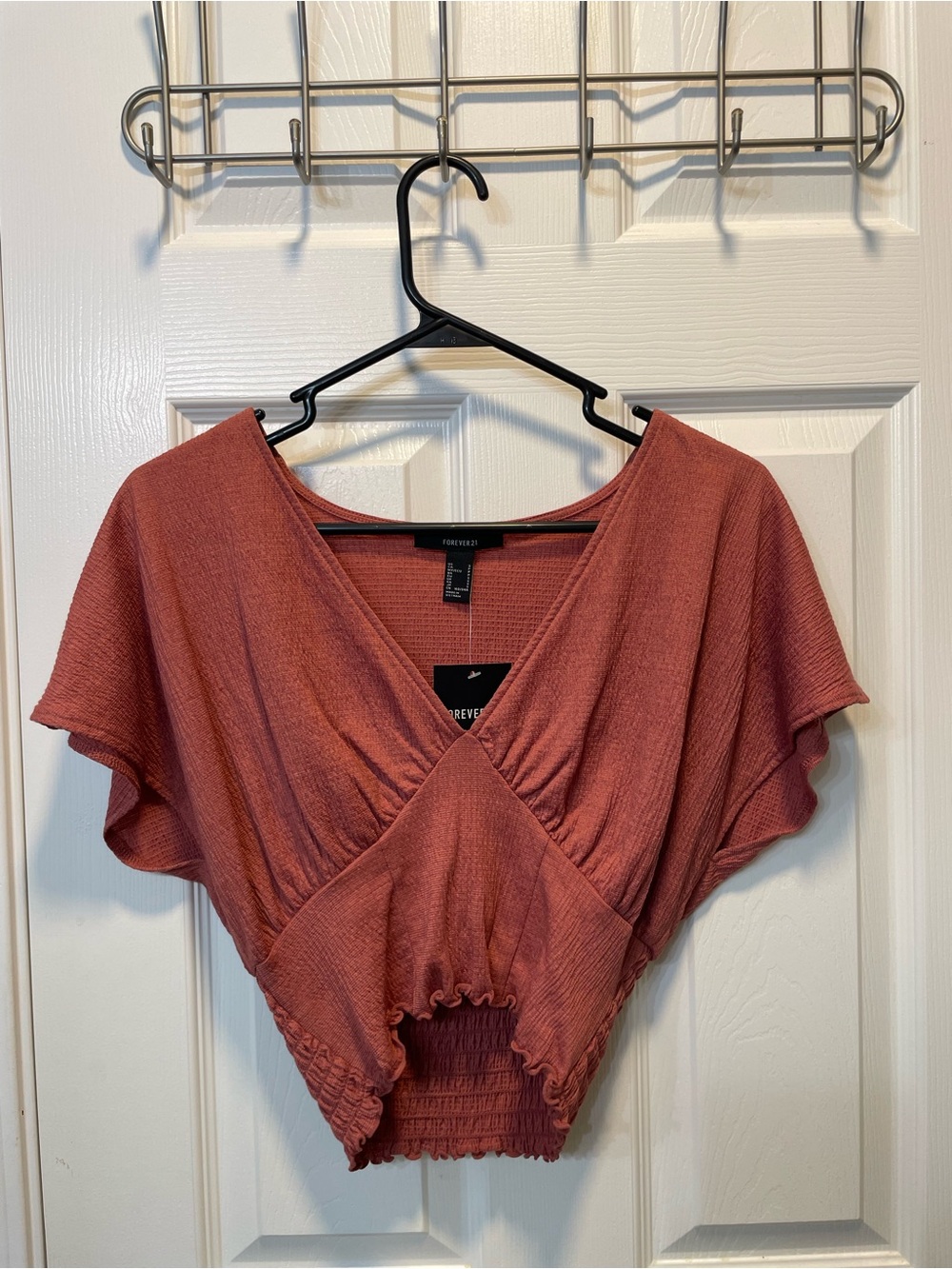 Forever 21 Rusty Rose V-Neck Cropped Top